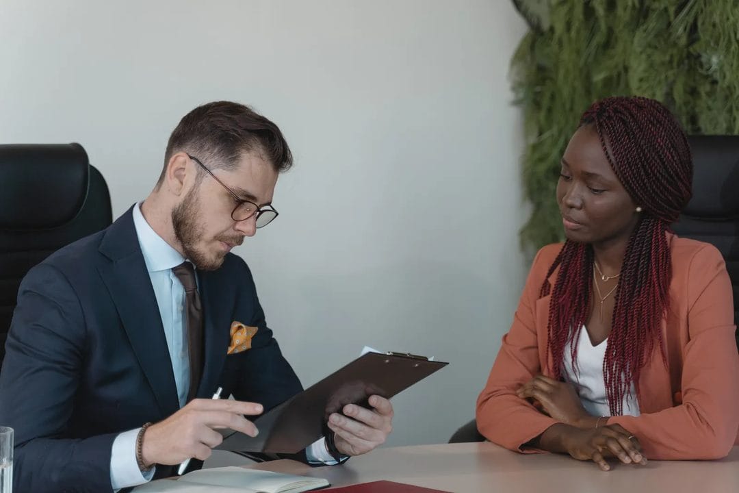 Currículo e Entrevista: o Guia Prático para Vencer a Época de Recrutamento de Setembro